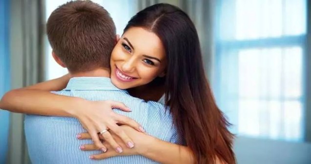 Rüyada Sevgiliyle Yan Yana Oturmak